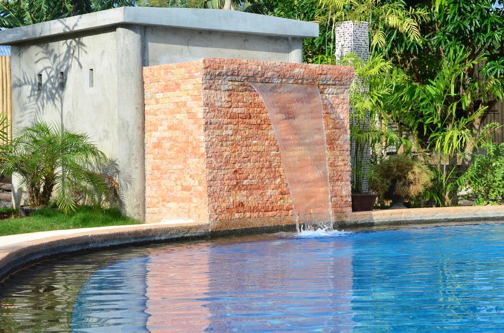 Veraneante Resort Panglao Exterior photo